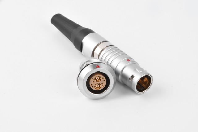 圓形連接器航空插頭插座選購注意事項(xiàng)