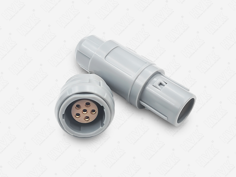 航空插頭在汽車發動機控制系統中起何作用？